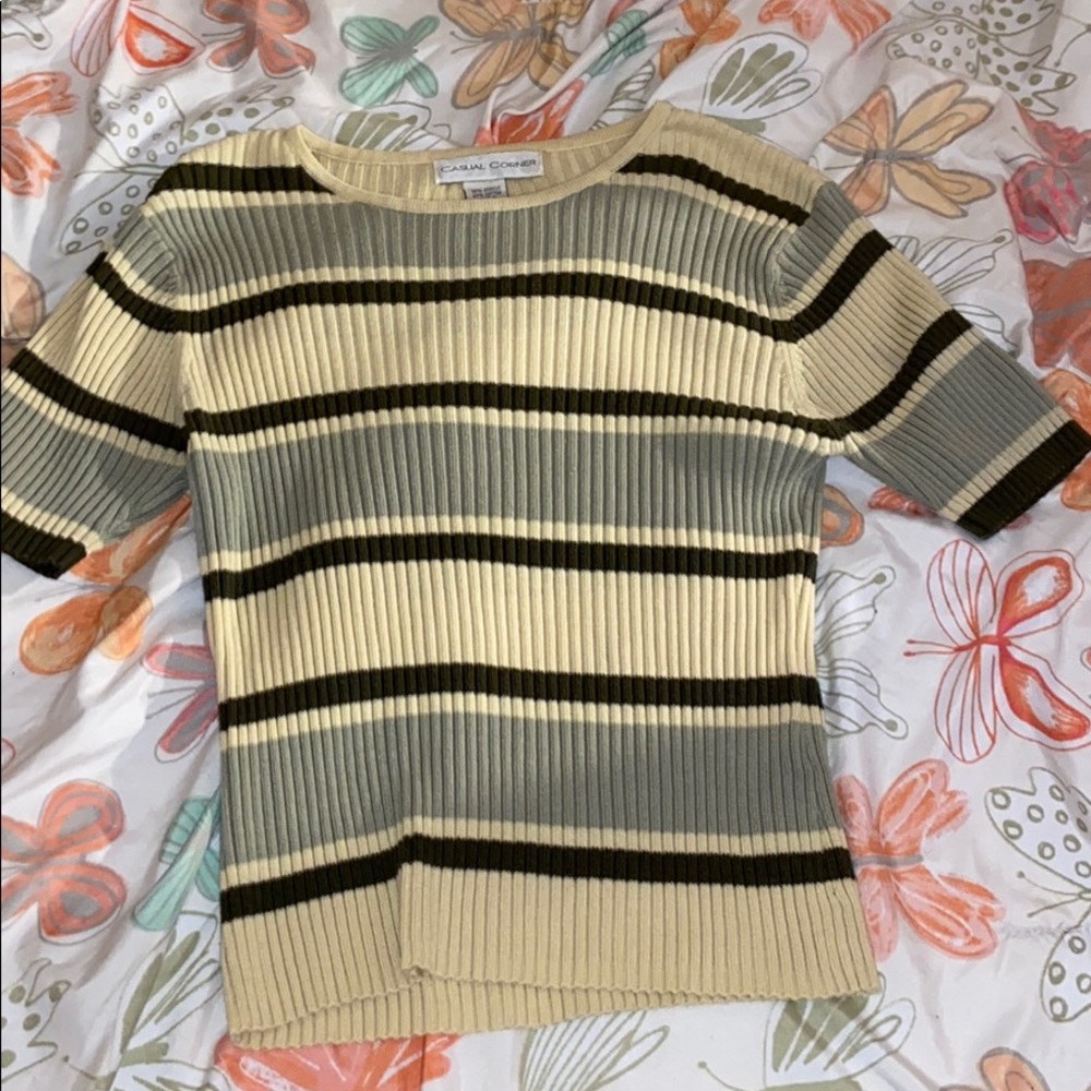 Stripped top
